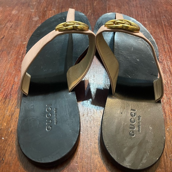 Pink Gucci slides - Picture 4 of 4